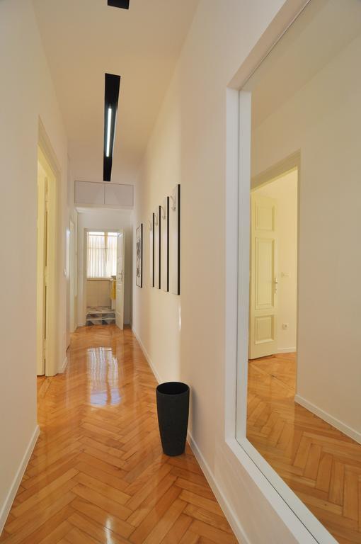 Apartment Barbara Centrum Split Buitenkant foto