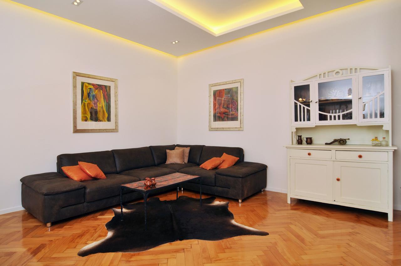 Apartment Barbara Centrum Split Buitenkant foto